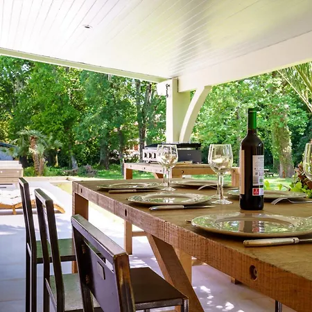 Bed & Breakfast Familiale A Biarritz, Parc Prive, Pelote Basque & Boulodrome 3*