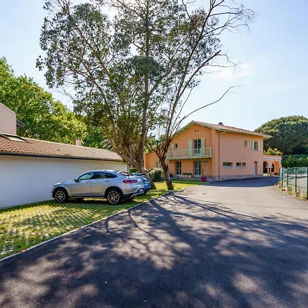 Familiale A Biarritz, Parc Prive, Pelote Basque & Boulodrome