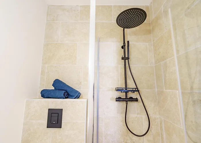 Bed & Breakfast Familiale A Biarritz, Parc Prive, Pelote Basque & Boulodrome Biarritz